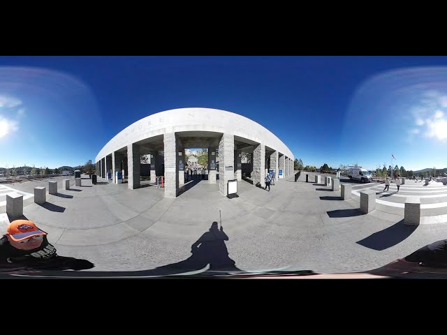 Welcome to Mt. Rushmore Memorial Monument in SD...a 360 walkthrough view.