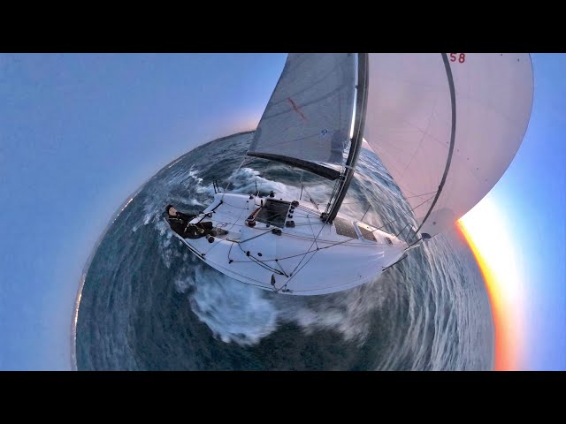 Beneteau First 27 SE - Seascape Edition 360° Walkthrough