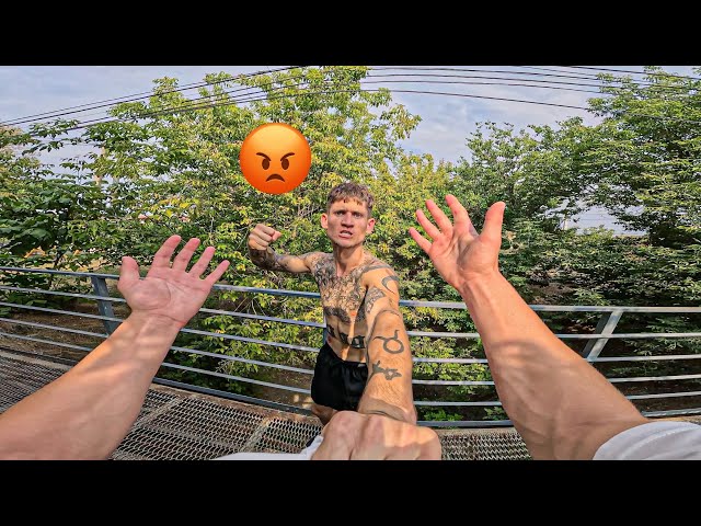 ESCAPING ANGRY DAD! (Action Parkour POV)