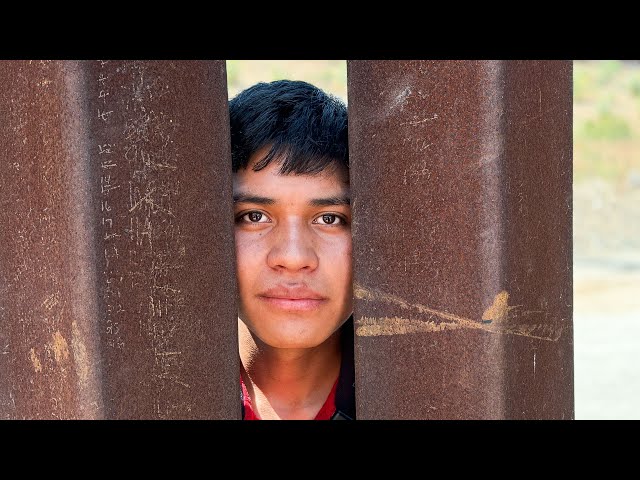 "Nos quieren vender como droga": Menor de Guatemala viajó solo durante un mes para pedir asilo en EE