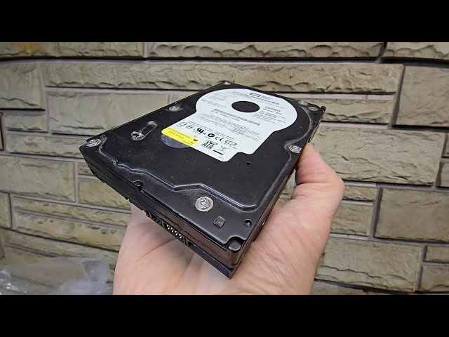 Once you learn this secret, you will never throw away your old HDD disk again. A brilliant DIY idea