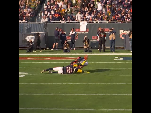 Christian Watson with a spectacular catch for a 48-yard Gain vs. Chicago Bears