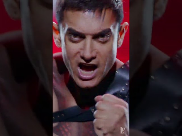 Ishq ishq hai Malang mera 🎶 | #dhoom3 #malang #siddharthmahadevan #aamirkhan #yrfshorts #yrf