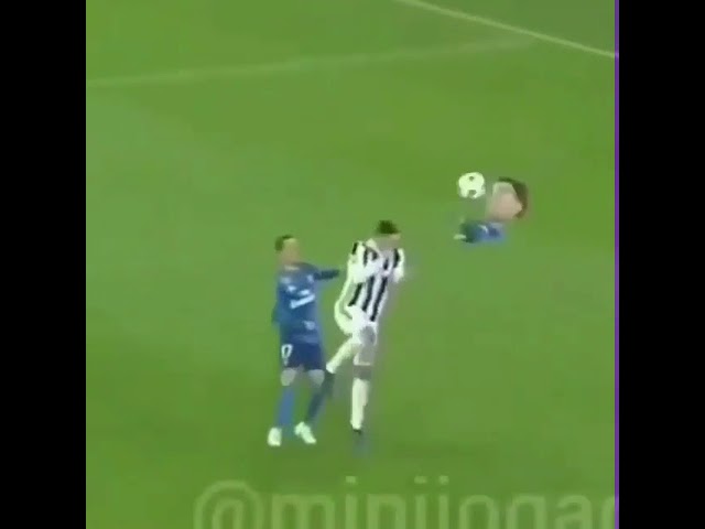 Cristiano Ronaldo Chiquito marca gol de chilena