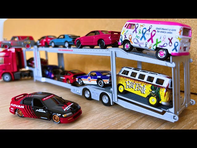 Car transporter with small cars metal from welly