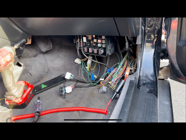 Wiring time! K-Tuned conversion harness and tucked harness install