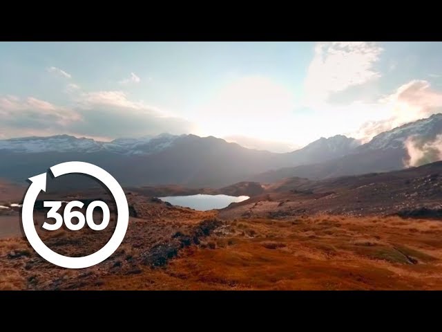 Mountaintop Sunset | La Paz, Bolivia 360 VR Video | Discovery TRVLR