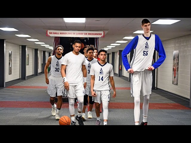 7-feet-7 Basketball Player – Robert Bobroczky #Shorts