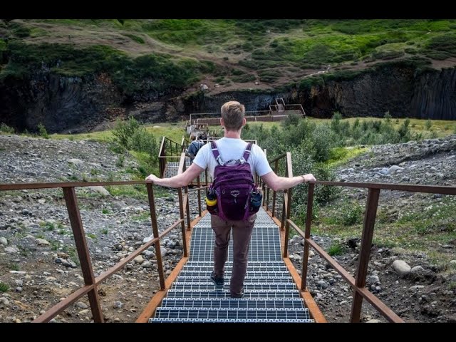 Arriving at Stuolagil Canyon - 360 Degree - 5k - VR Experience