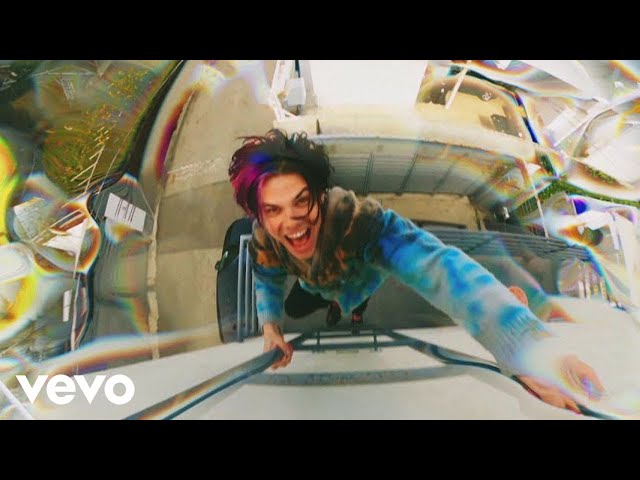 YUNGBLUD - weird! (Official Video)