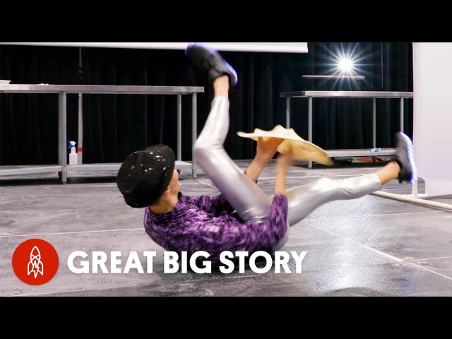 Cirque du Pizza: The Art of Pizza Acrobatics