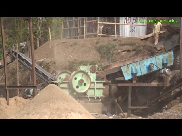 Crusher Operating in Midhill Highway Road (Bhojpur Section) | मध्यपहाडी लोक्मार्ग