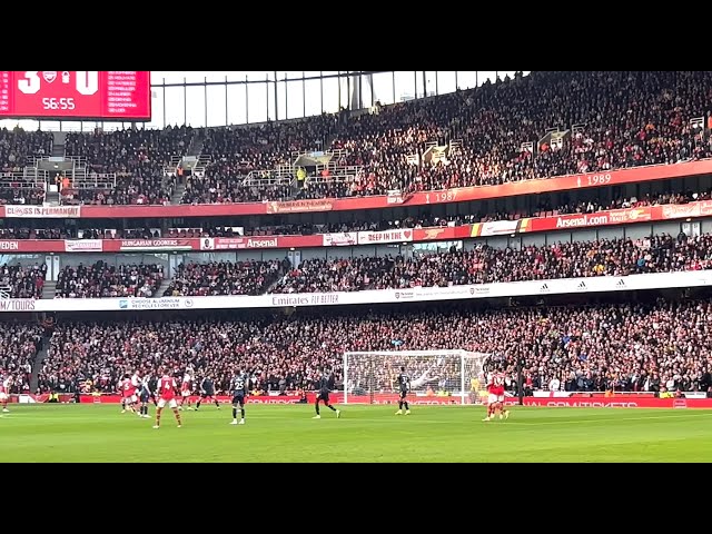 ARSENAL HOLD THE BALL FOR A MINUTE BEFORE TOMAS PARTEY FIRES HOME FOR 4-0 V NOTTS FOREST 30/10/22