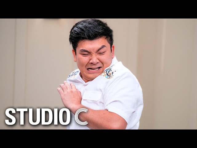 Steven He Tries to Outsmart Exposure Therapy - Studio C