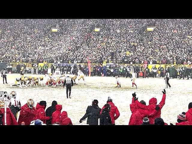 49ers rush field after winning kick - 2022 Playoffs, Green Bay Packers at Lambeau field🧊🥶