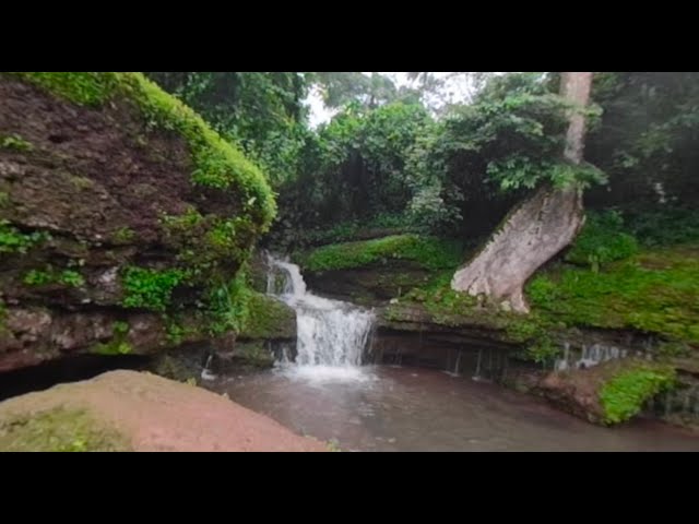 Amazing Mmaku Historic Cave in Enugu, Nigeria | 360 VR Tour | BBC News Documentary