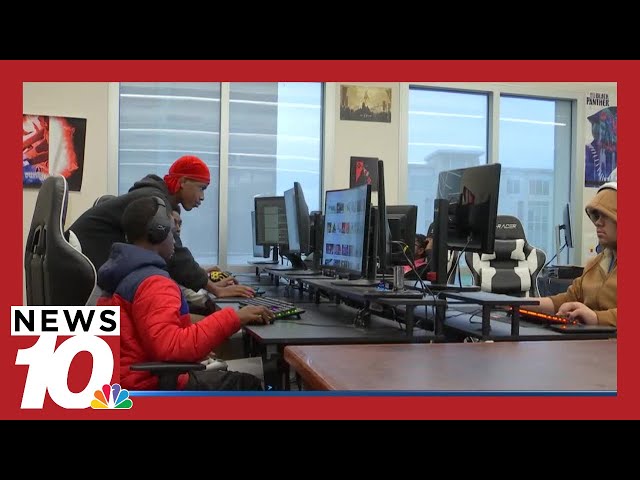 Rochester teen ranked third in world for Mario Kart will compete in major tournament