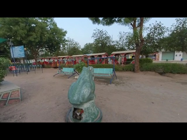 Kids Train at Naroda Mini Kankaria Ahmedabad shot with insta 360 Evo 3D 180*  5.7 K