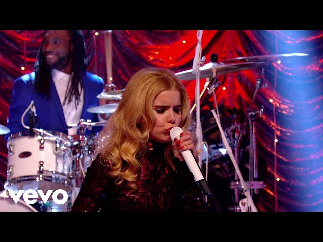 Paloma Faith - River Deep, Mountain High (Live from Jools' 22nd Annual Hootenanny, 2014)