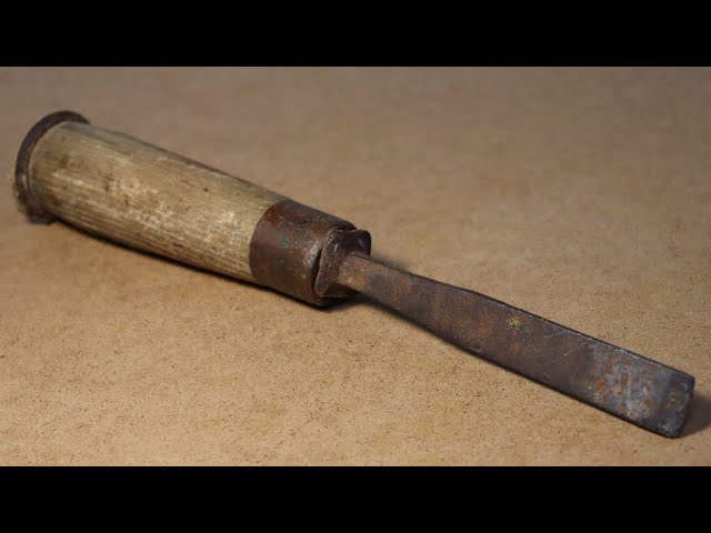 Restoration of an old rusty chisel