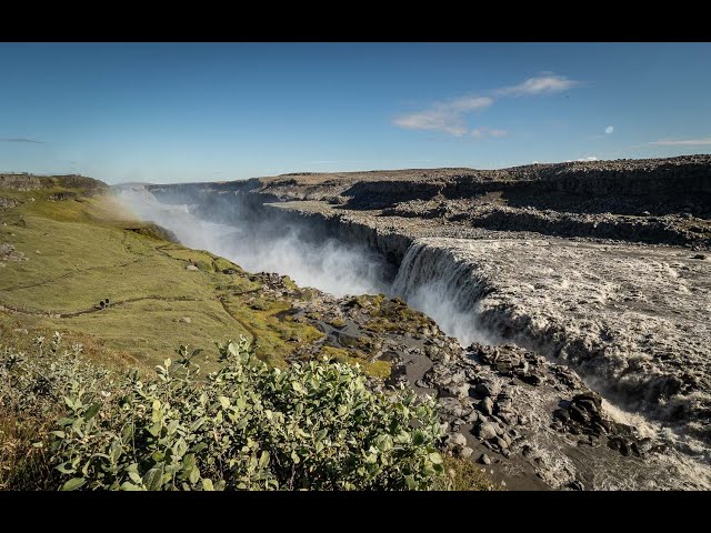 Watching the view in Dettifoss - 360 Degree - 5k - VR Experience