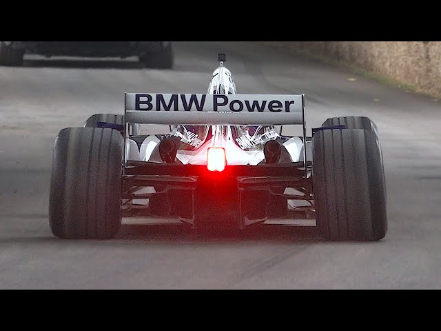 The 19.000rpm BMW 3.0 V10 powered 2004 Williams FW26 is one of the BEST SOUNDING F1 cars ever made!