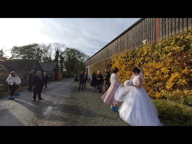 mair ootside efter the wedding