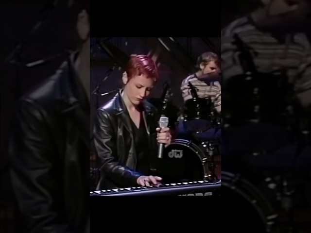 The Cranberries  "1 Just Shot John Lennon" (Late Show David Letterman, 1995) #cranberries #shorts