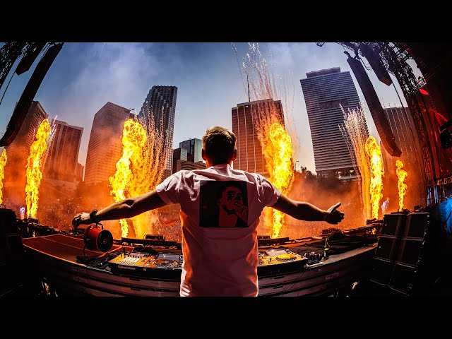 Armin van Buuren live at Ultra Music Festival Miami 2022 | UMF