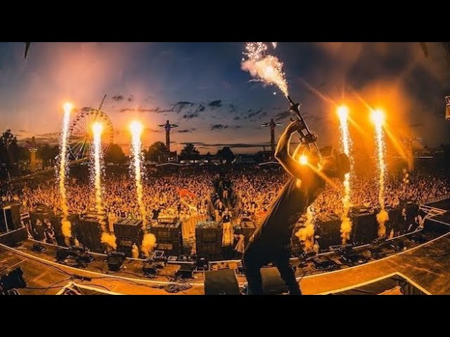 Dimitri Vegas & Like Mike X Timmy Trumpet X Sub Zero Project - Move Your Body