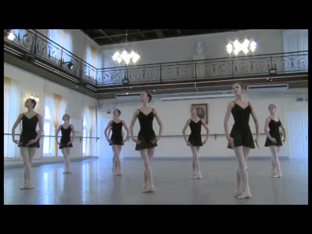 Vaganova Ballet Academy, Classical Exam 2013, Udalenkova, part 3