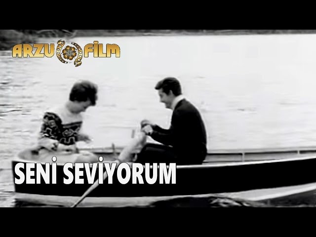 Seni Seviyorum | Hülya Koçyiğit & Ekrem Bora - Siyah Beyaz Filmler