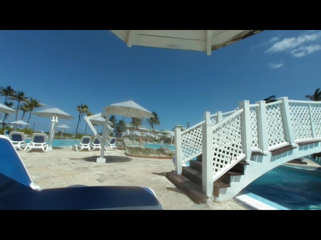 VR180 TRYP Cayo Coco pool view