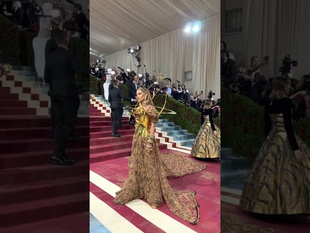 Natasha Poonawalla's 2022 Met Gala look mixes Schiaparelli & Sabyasachi