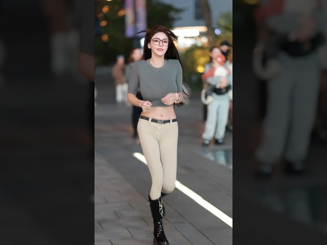 beautiful girl street fashion outfits style #tiktok #chinesefashion #mejoresstreetfashion #shorts