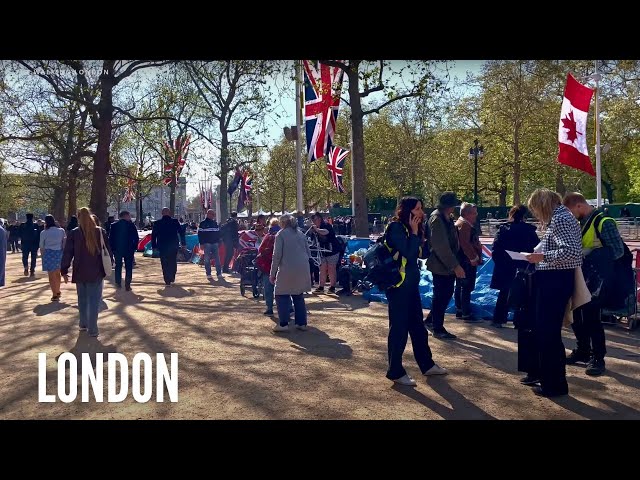 London is ready for Coronation of King Charles 👑🇬🇧 | Buckingham Palace | London Walking Tour 4K