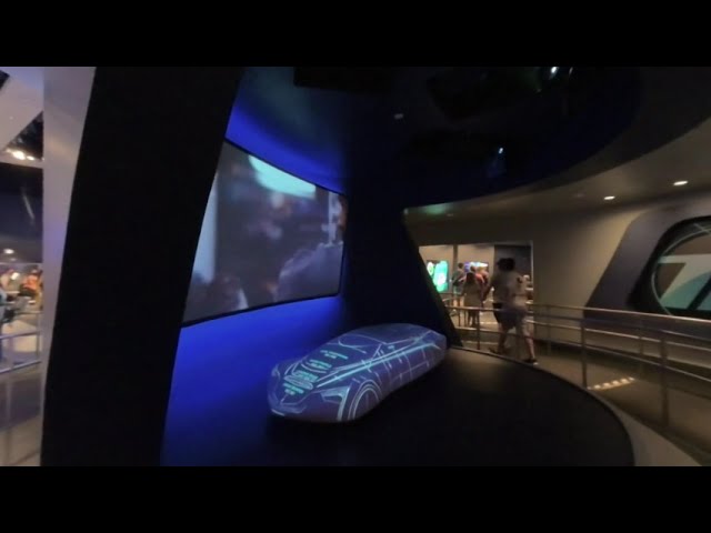 VR180 - Walt Disney World - EPCOT - Test Track Queue - November 23rd 2020