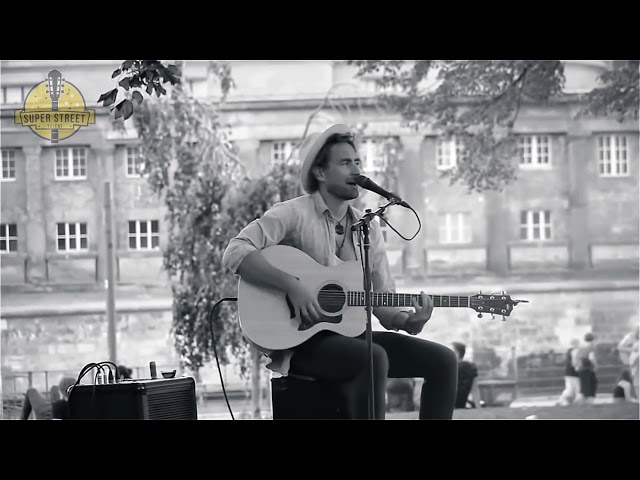 Handsome & Amazing Singer sings  Wake Me Up    Micka Scene Berlin