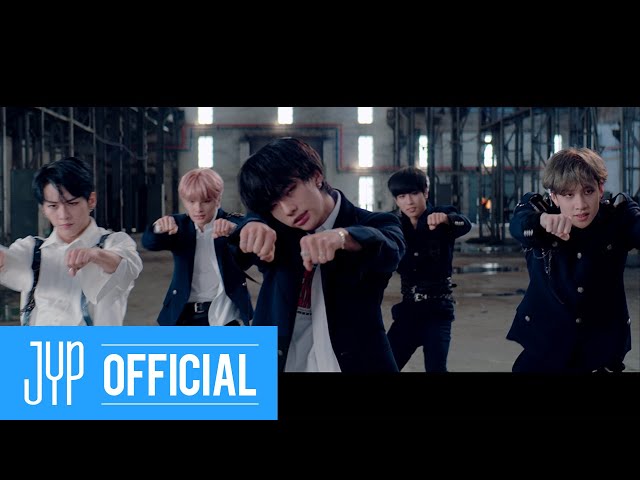 Stray Kids "Double Knot" M/V