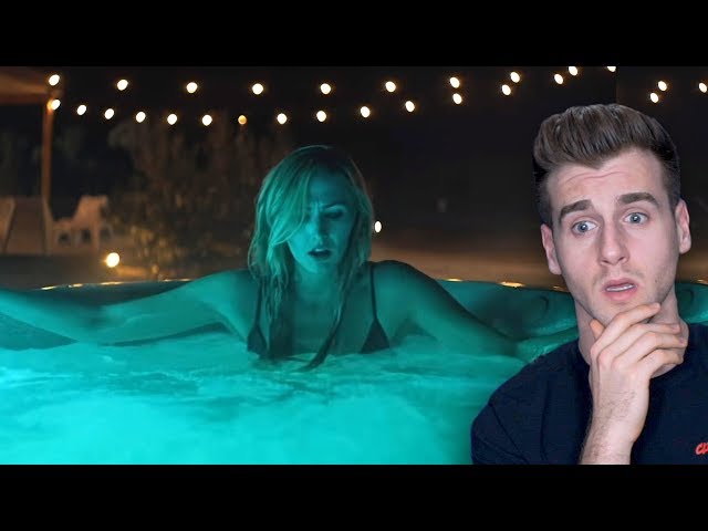 Girl Sees Something Scary In Hot Tub