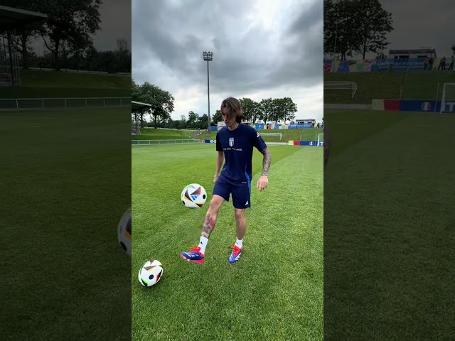 sit back and watch Calafiori doing skills for 15 seconds ⚽️🇮🇹 #Calafiori #footballskills #adidas