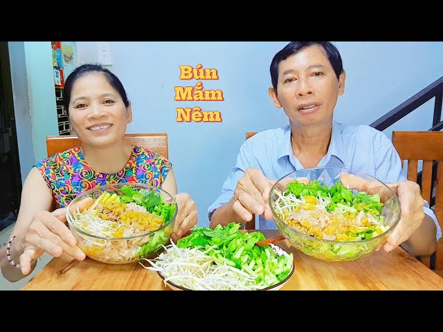 Cơm nhà đơn giản ăn  món BÚN MẮM NÊM miền Trung đậm đà hương vị  l Noodle with fermented fish sauce