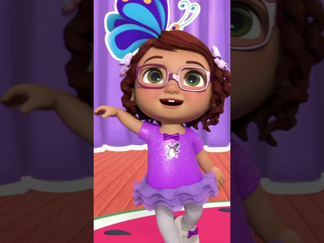 Dance Like a Ballerina! CoComelon #Shorts #cocomelon #nurseryrhymes