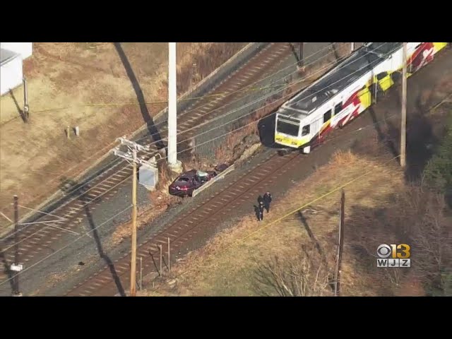 Killed In Collision With MTA Light Rail Train In Linthicum, Police Say