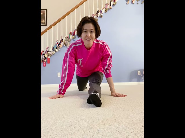 Elena Shinohara's Mom Rhythmic Gymnastics Stretching 新体操開脚 #shorts