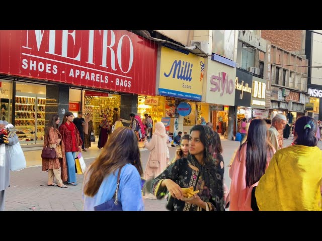 Pakistan, Lahore 4K-Walking Tour Of Lively Liberty Market || Luxurious Bazar Liberty Full HD Video