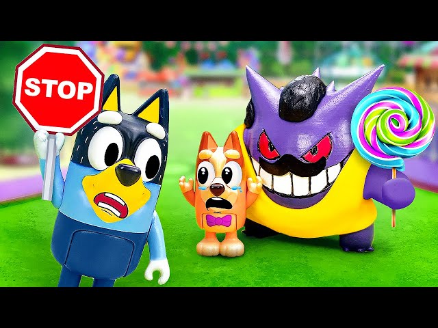 Don't Talk to Stranger! Learn Safety Tips with Bluey & Peppa Pig Toys | Pretend Play Videos for Kids