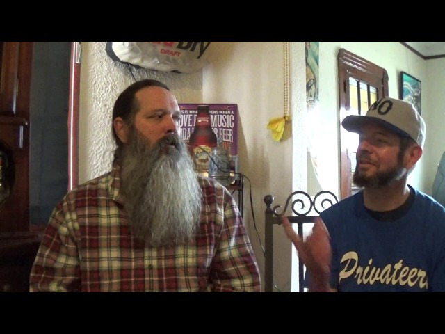 Louisiana Beer Reviews: Modelo Especial (duo review)