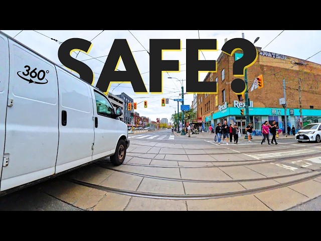 Safe to Ride? Commuting by Bike in Toronto on Spadina Avenue | 360 VR [8K]