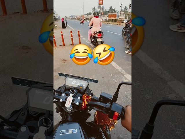 🤣😂 ..#scooter #motovlog #rider #shorts #funny #omg #funnyshorts #comedy #hyperider #ytshort #bike